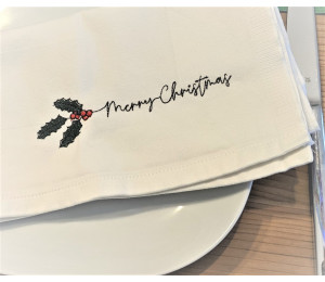 ADVENTSKALENDER 23. Dezember - Stickdatei - Merry Christmas Mistel Kranz